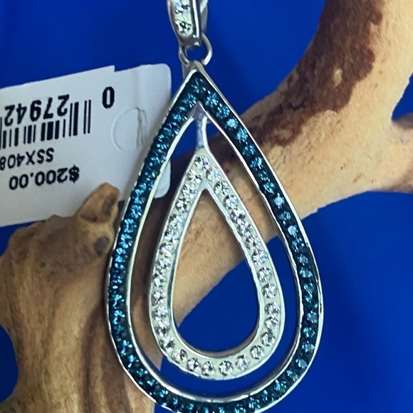 NWT Sterling Silver and Swarovski Stone Necklace 18” - Picture 1 of 2